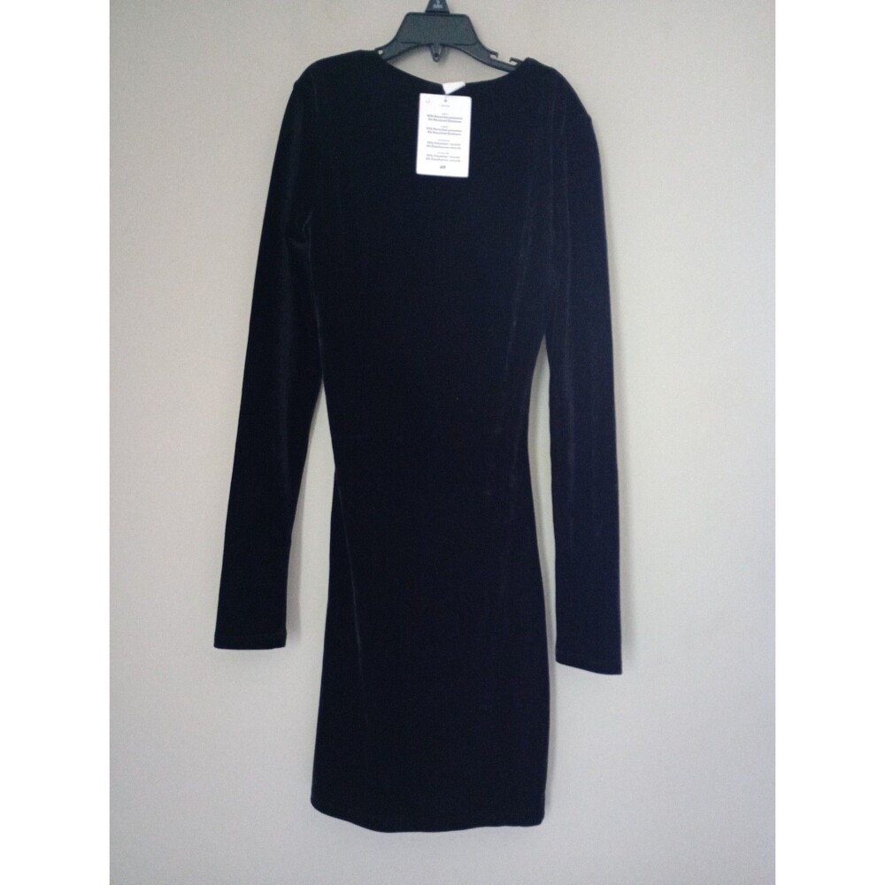 NWT H&M Black Velvet Long Sleeve Mini Dress Size XS - Picture 2 of 10